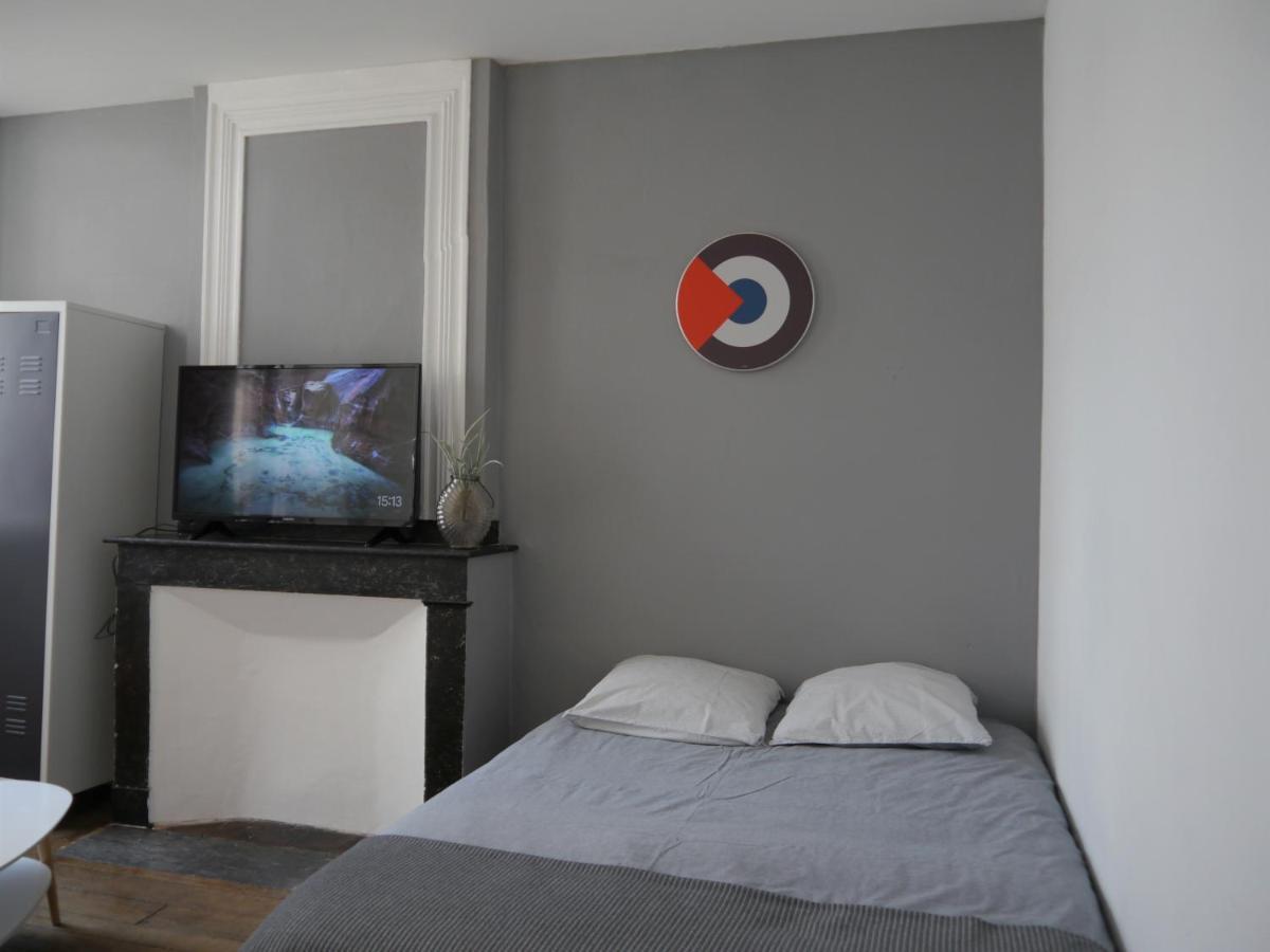 Appartement Hypercentre Tarbes - 2 Grandes Chambres Exterior photo